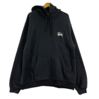 パーカー STUSSY ﾛｺﾞﾌﾟﾘﾝﾄﾊﾟｰｶｰ XL ﾌﾞﾗｯｸ ブラック