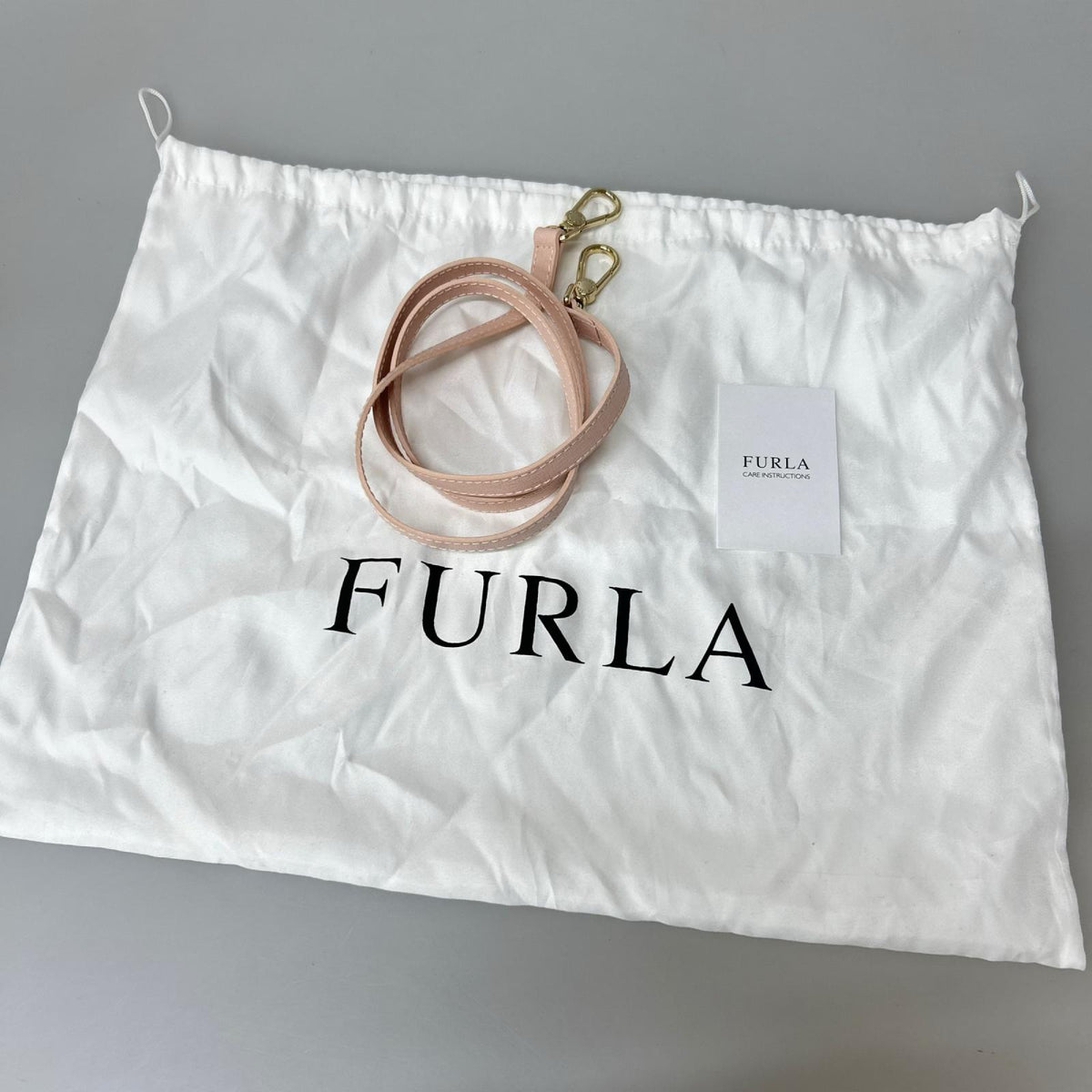 ハンドバッグ FURLA ハンドバッグ PN