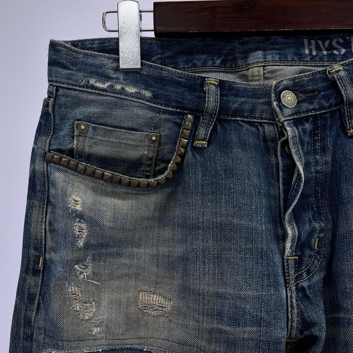 デニムパンツ HYSTERIC GLAMOUR RSM加工ﾃﾞﾆﾑﾊﾟﾝﾂ ﾌﾞﾙｰ 32 ネイビー