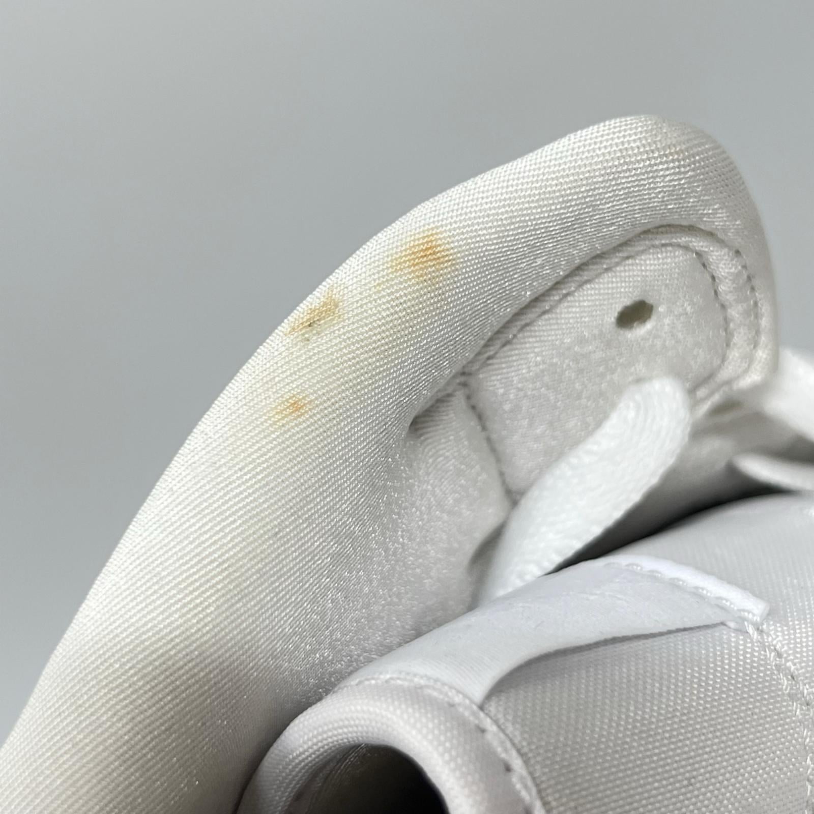 スニーカー Air Jordan 1 Mid 554724-129　10ﾊｰﾌ 28.5cm (US10 1/2 UK10 EU47) ホワイト