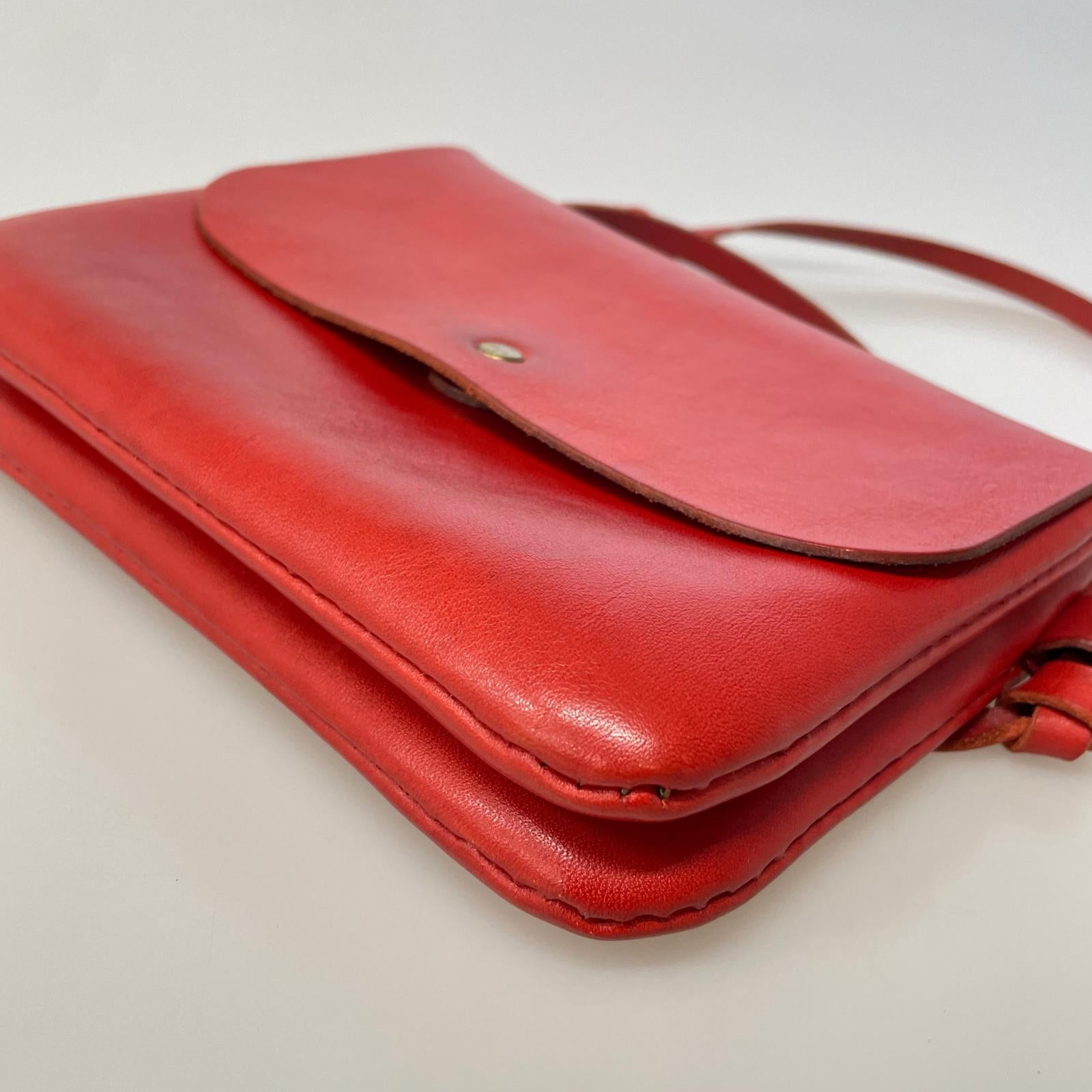 ショルダーバッグ 牛革 レッド