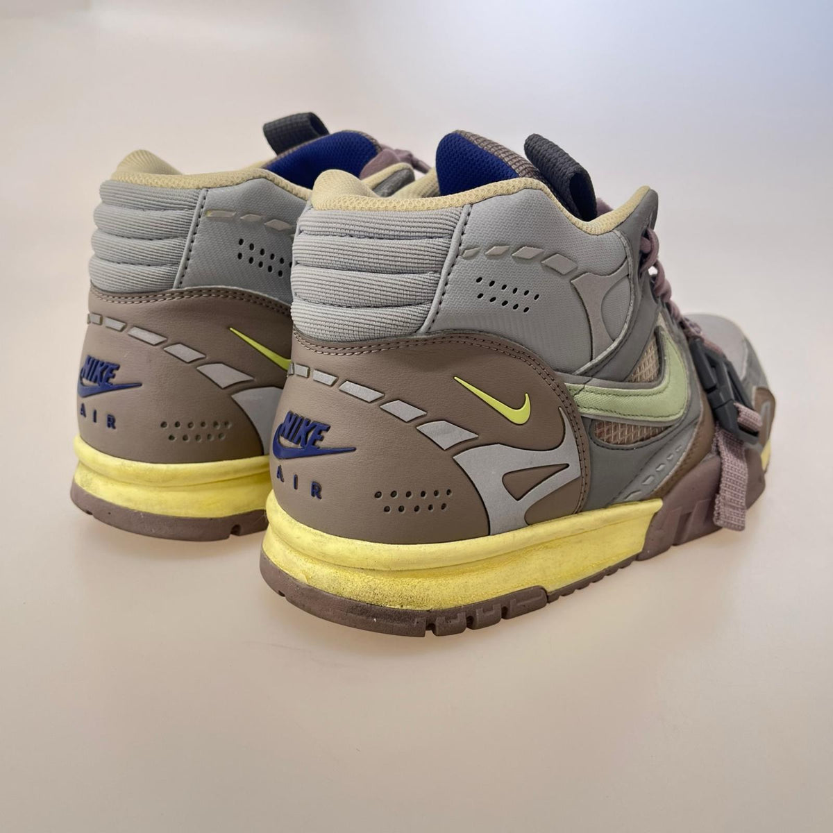 スニーカー Air Trainer 1 SP Light DH7338-00 ｸﾞﾚｰ (30cm) 30cm (US12 UK11 1/2 EU50) グレー
