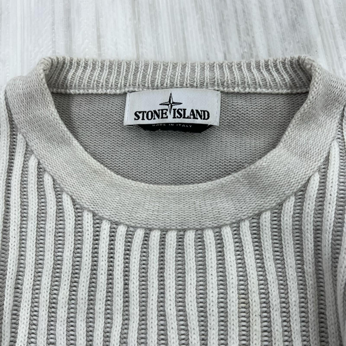 ニット STONE ISLAND ｺｯﾄﾝﾆｯﾄ L ｱｲﾎﾞﾘｰ L