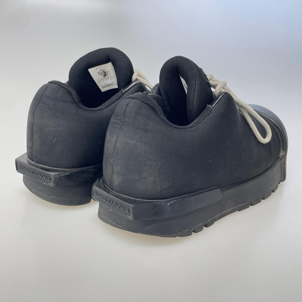 スニーカー rocksta ローカットスニーカー BLK 26.0 26cm (US8 UK7 1/2 EU42) ブラック