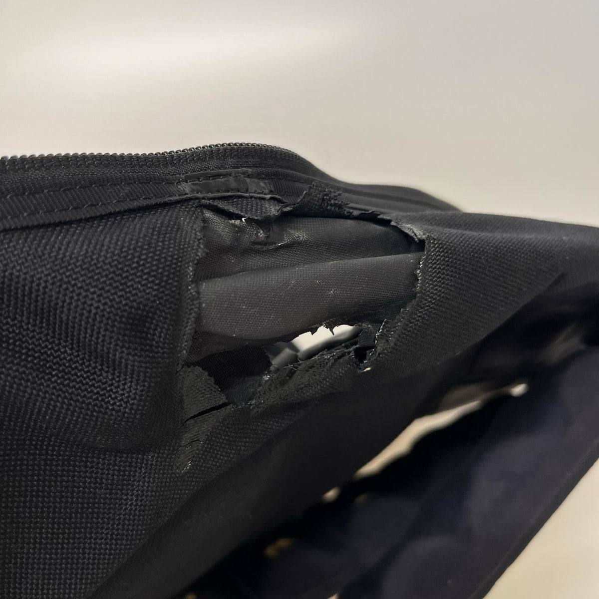リュック・デイパック MUATSU NEWTON Daypack 黒 ブラック
