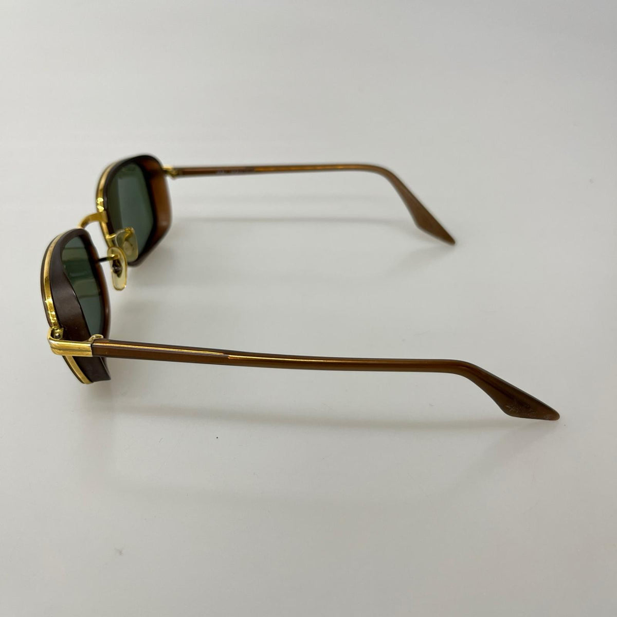 その他アクセサリー B&L ｻﾝｸﾞﾗｽ ﾌﾞﾗｳﾝﾌﾚｰﾑ ゴールド