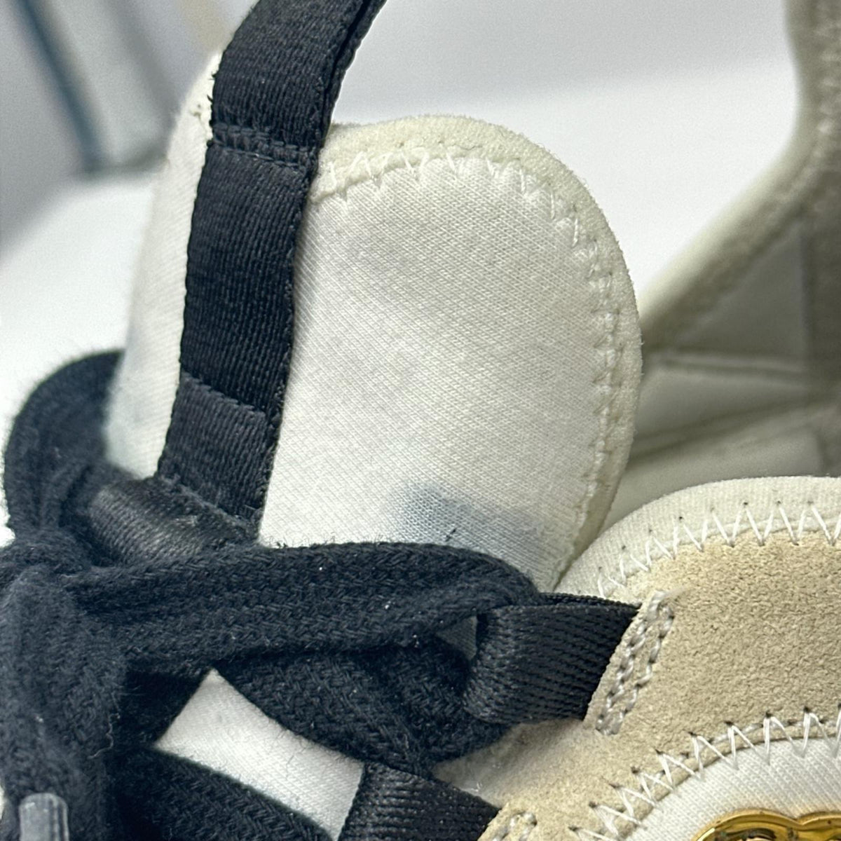 CHANEL スニーカー 白