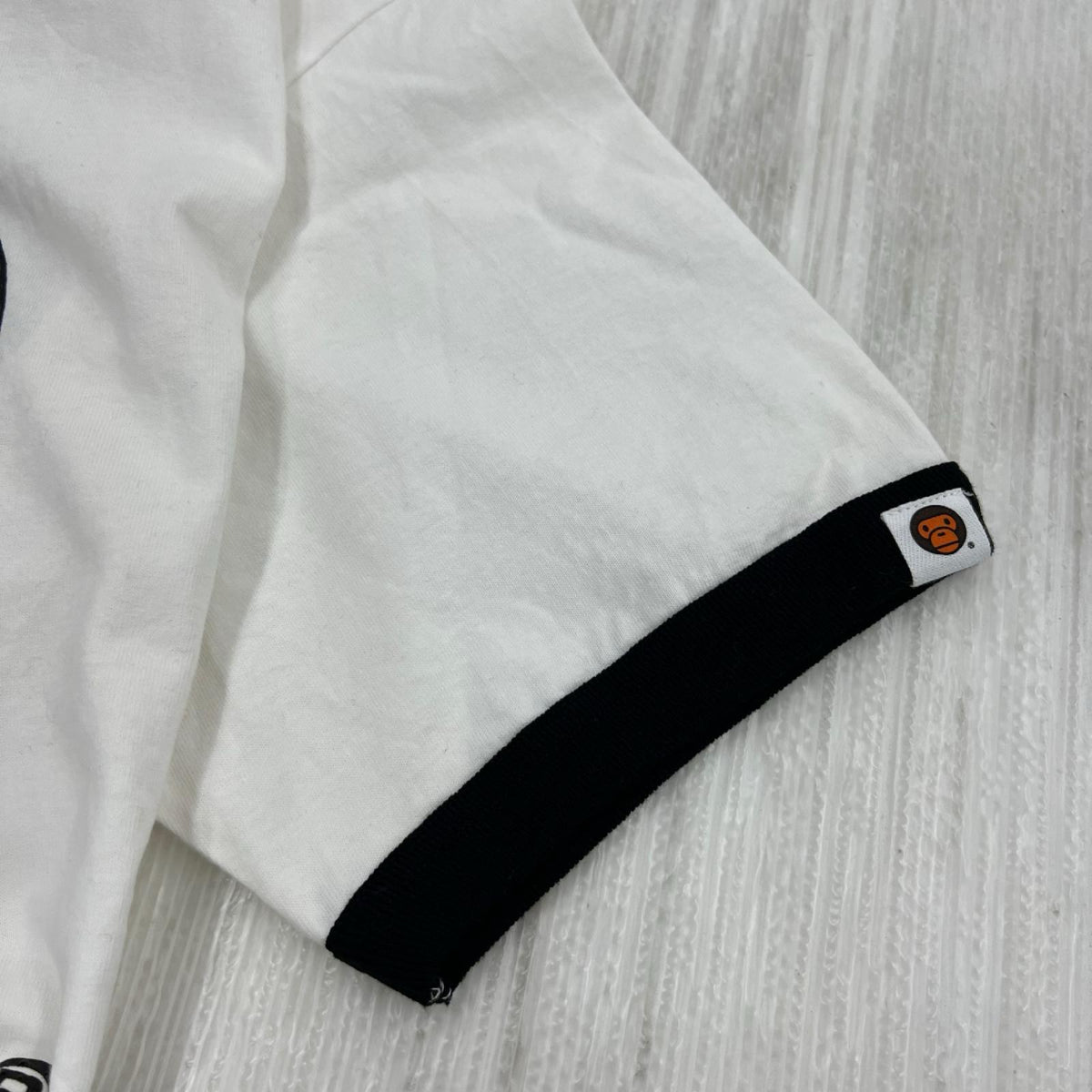 半袖Ｔシャツ A BATHING APE BABY MILO ﾗｲﾝｽﾄｰﾝ ﾘﾝｶﾞｰTee L 白 L ホワイト