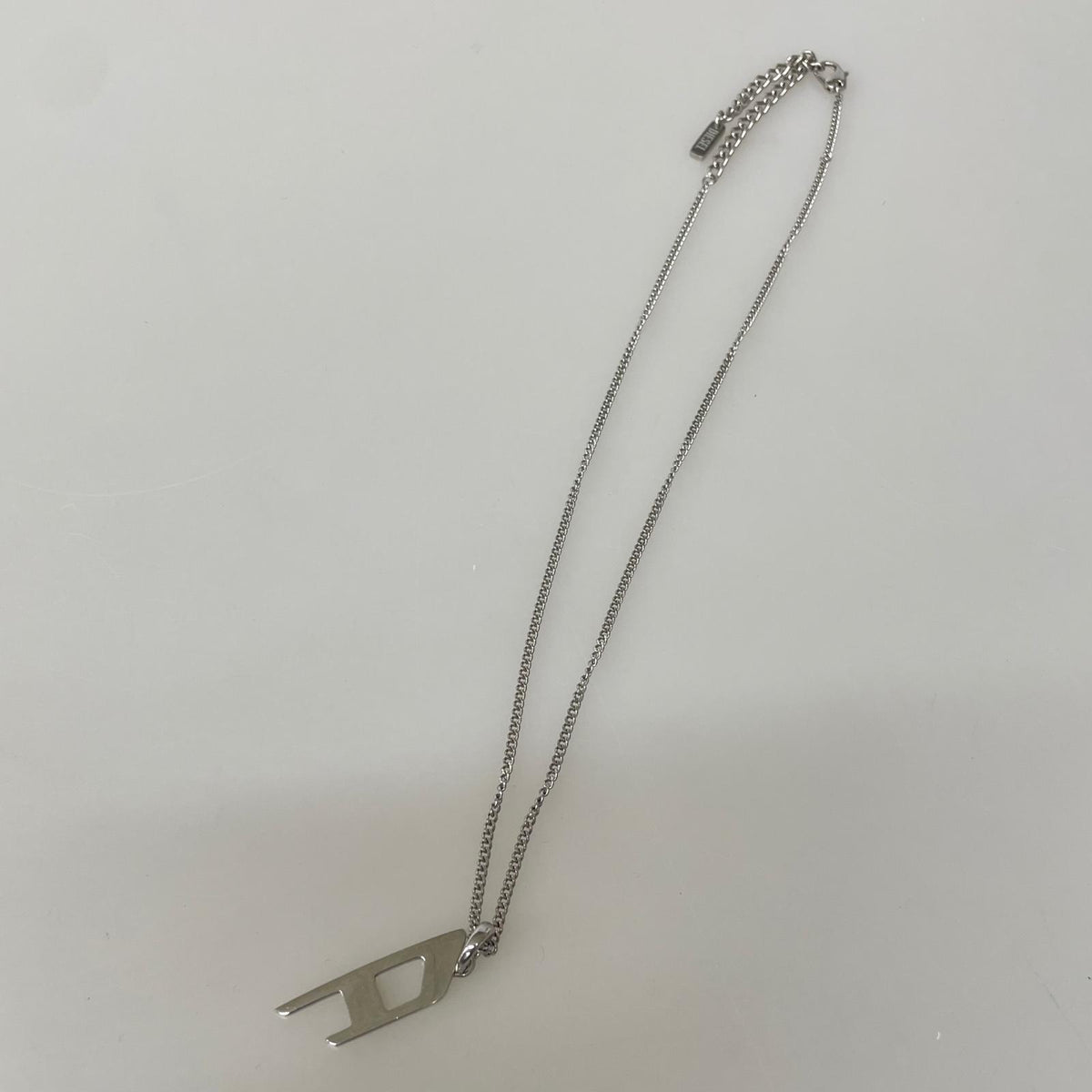 ネックレス DIESEL Dﾛｺﾞ ﾈｯｸﾚｽ DX162500 シルバー