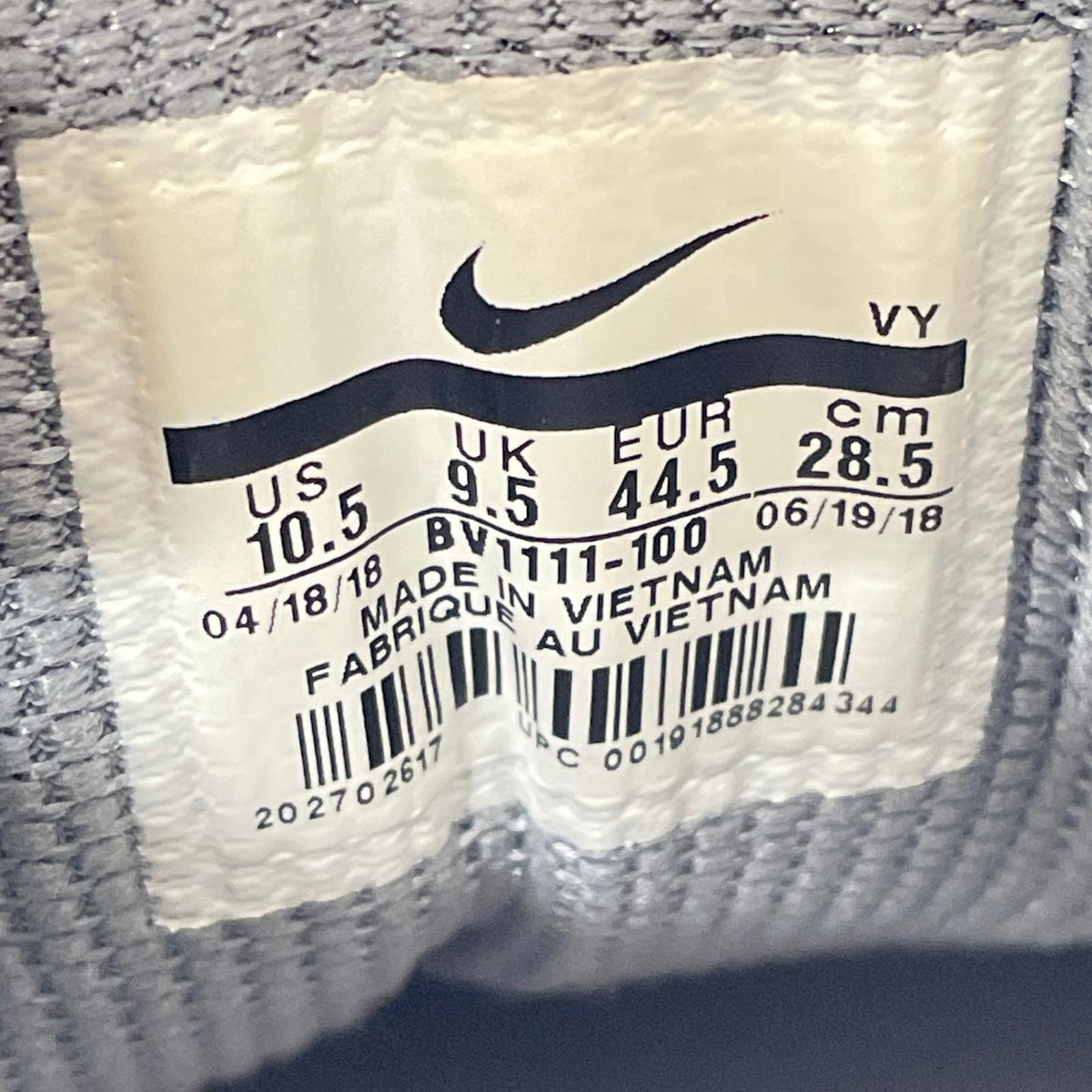 スニーカー NIKE Shox BV1111-100（28.5cm） 28.5cm (US10 1/2 UK10 EU47) シルバー