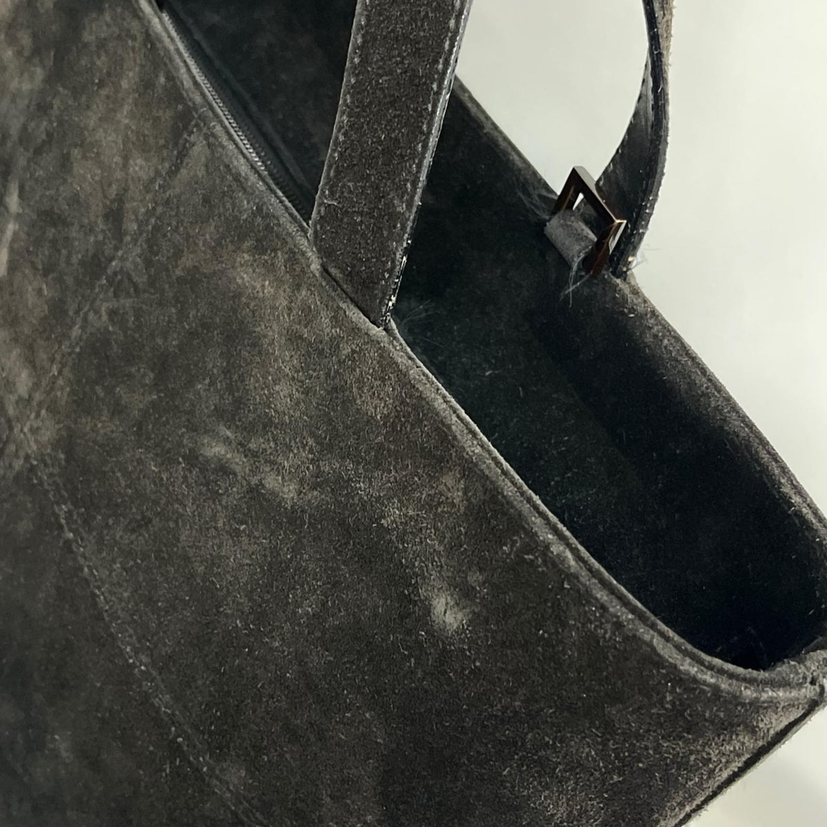 GUCCI スエードトート 黒
