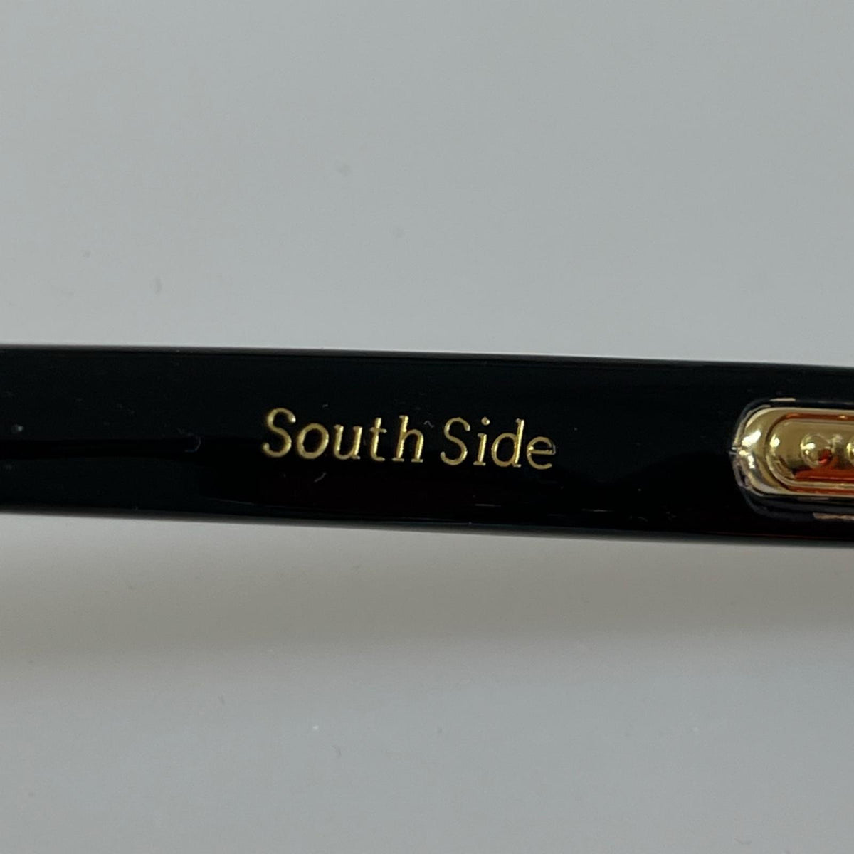 その他アクセサリー south side ﾚｯﾄﾞ ブラック