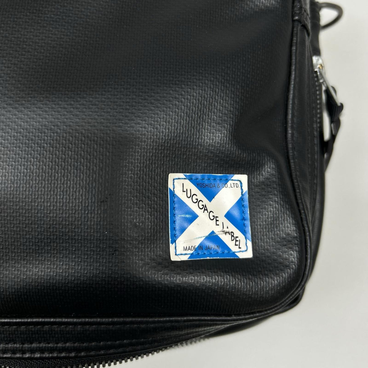 ショルダーバッグ LUGGAGE LABEL ｼｮﾙﾀﾞｰﾊﾞｯｸﾞ ﾌﾞﾗｯｸ ブラック