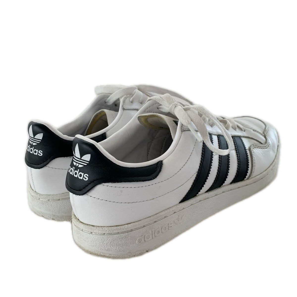 スニーカー TEAM COURT EG9734 (27) 27cm (US9 UK8 1/2 EU44)
