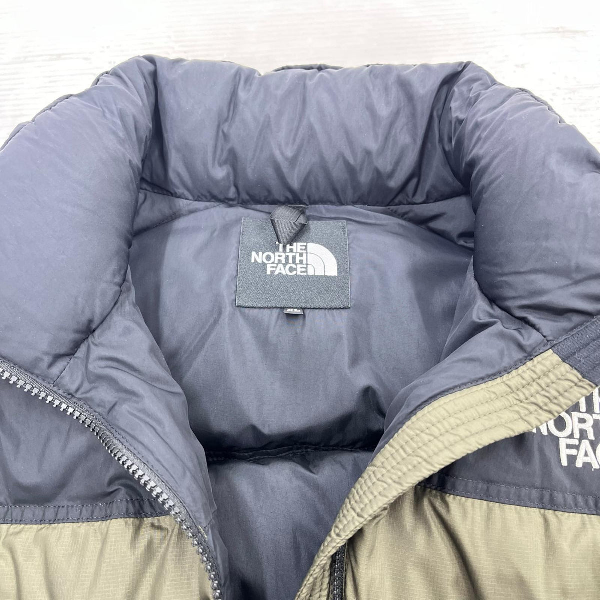 ダウンジャケット NUPTSE JACKET ダウンジャケット