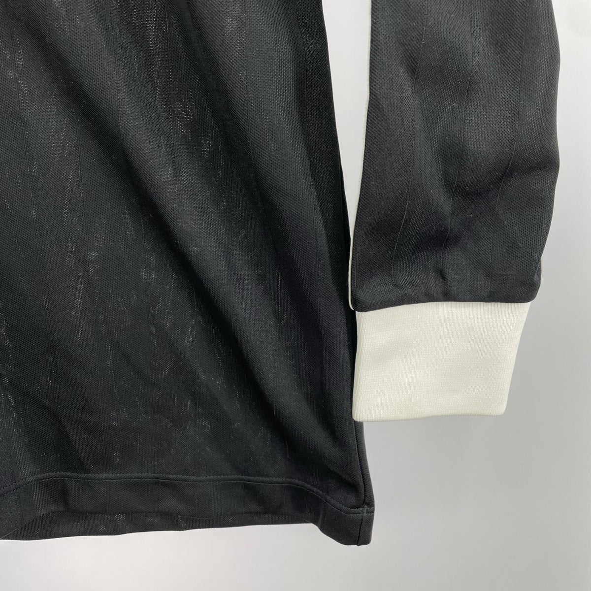 長袖シャツ ﾌｯﾄﾎﾞｰﾙ L/Sｼｬﾂ　黒　L-XL ブラック