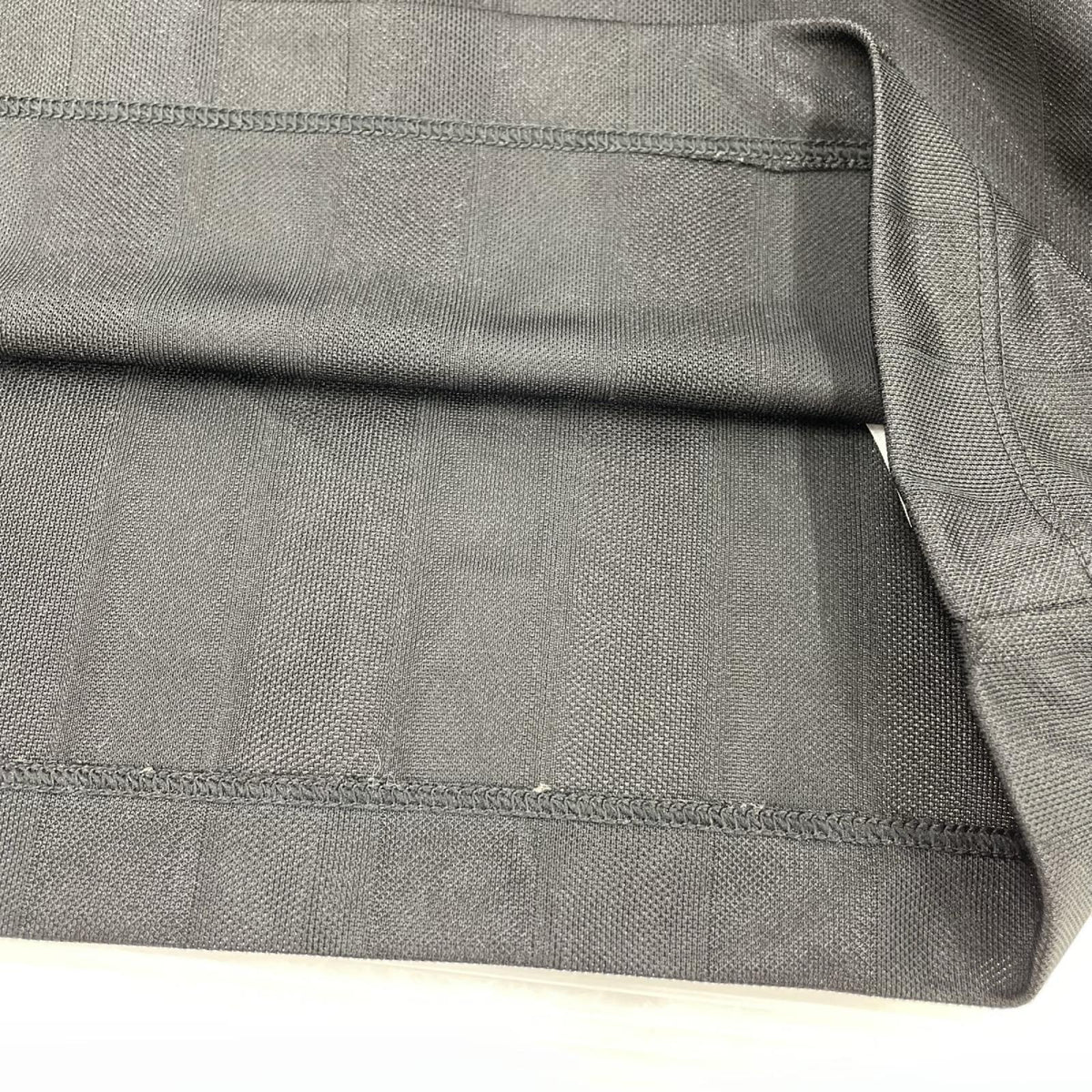 長袖シャツ ﾌｯﾄﾎﾞｰﾙ L/Sｼｬﾂ　黒　L-XL ブラック