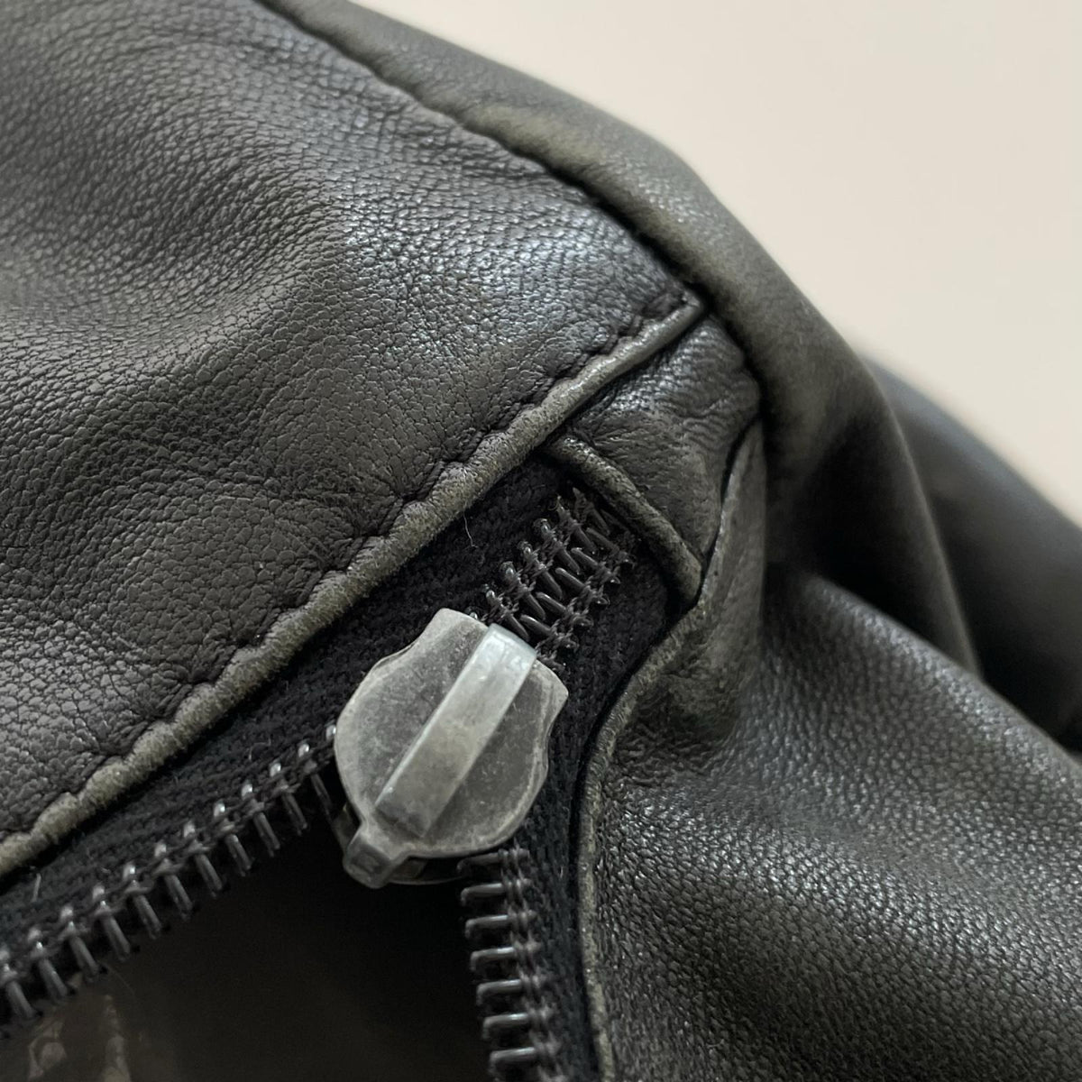 その他バッグ solid leather travel bag 本人期 ブラック