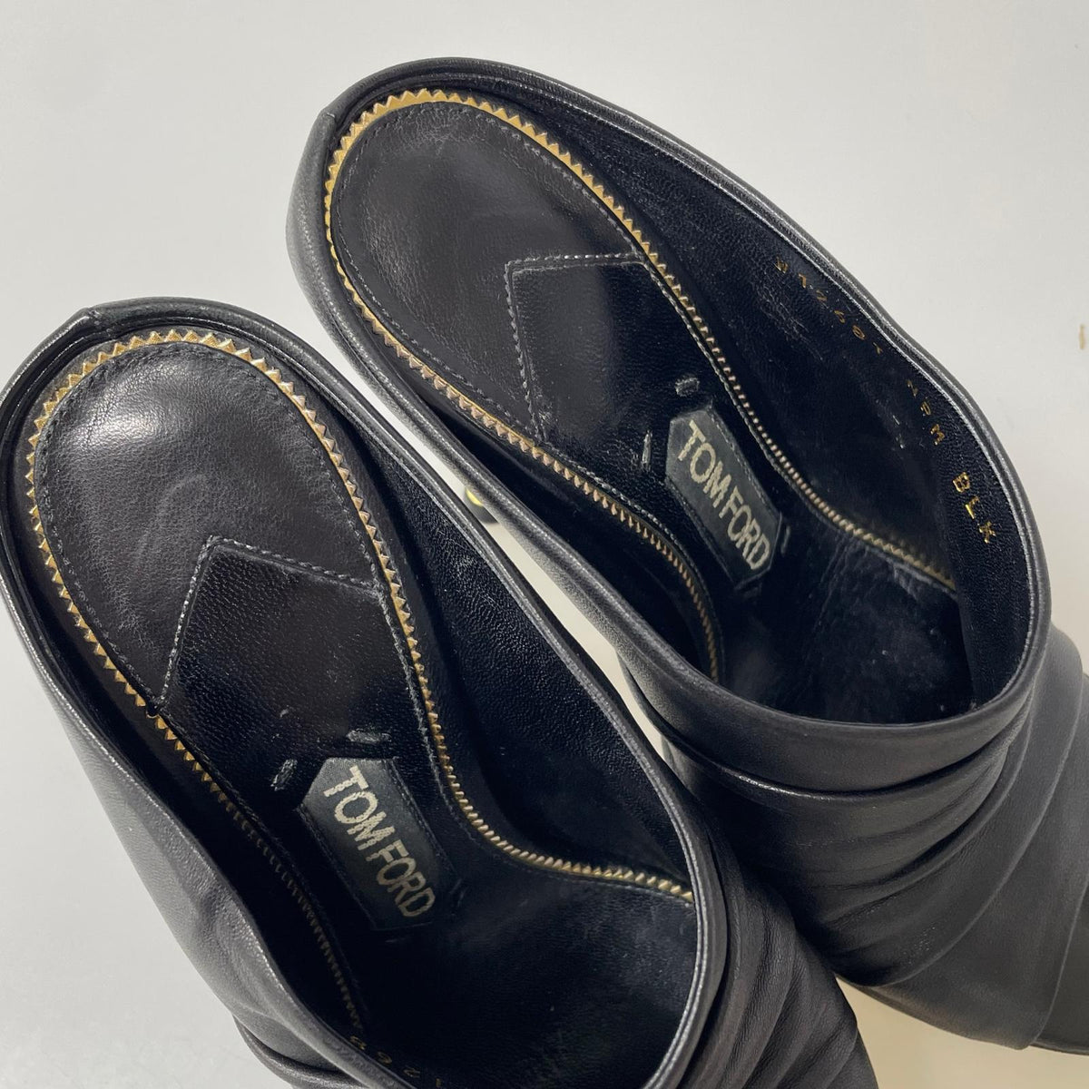 パンプス TOM FORD パンプス・ヒール ブラック