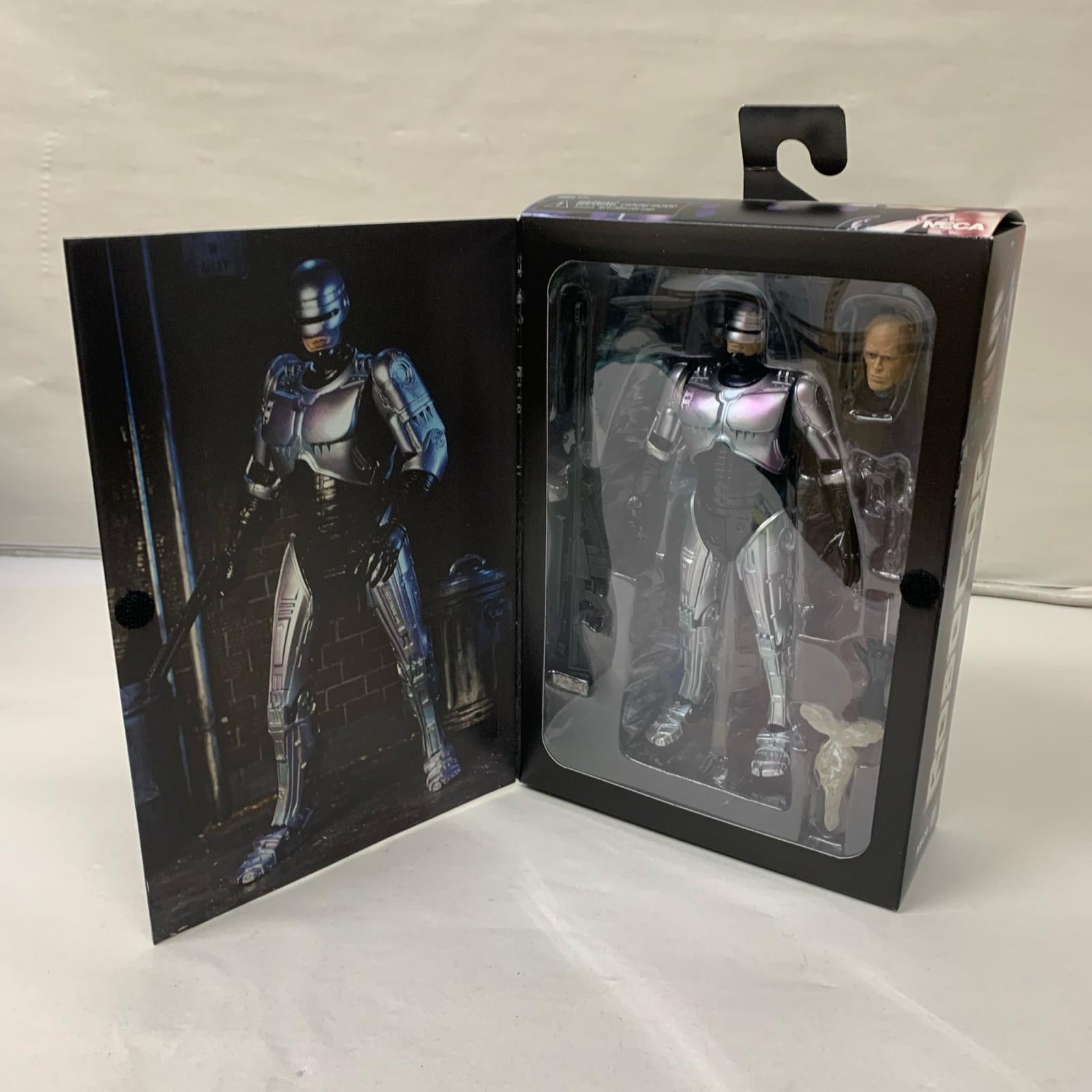 NECA ULTIMATE ROBOCOP フィギュア/グッズ
