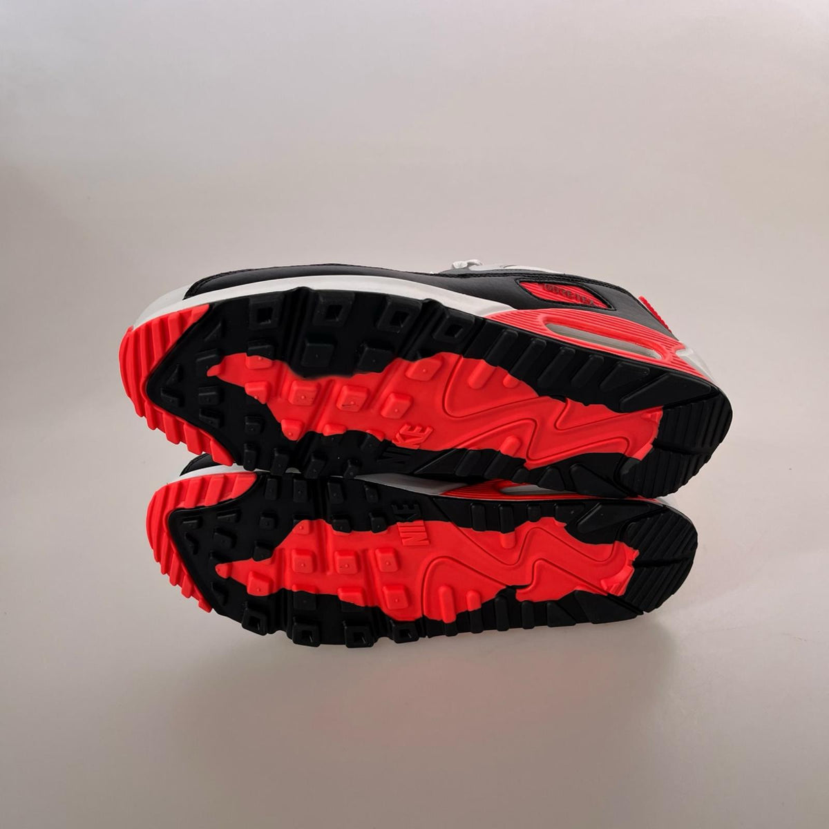 スニーカー AIR MAX 90 GORE-TEX Bright Crimson (27.5) FD5810-101 27.5cm (US9 1/2 UK9 EU45) マルチカラー