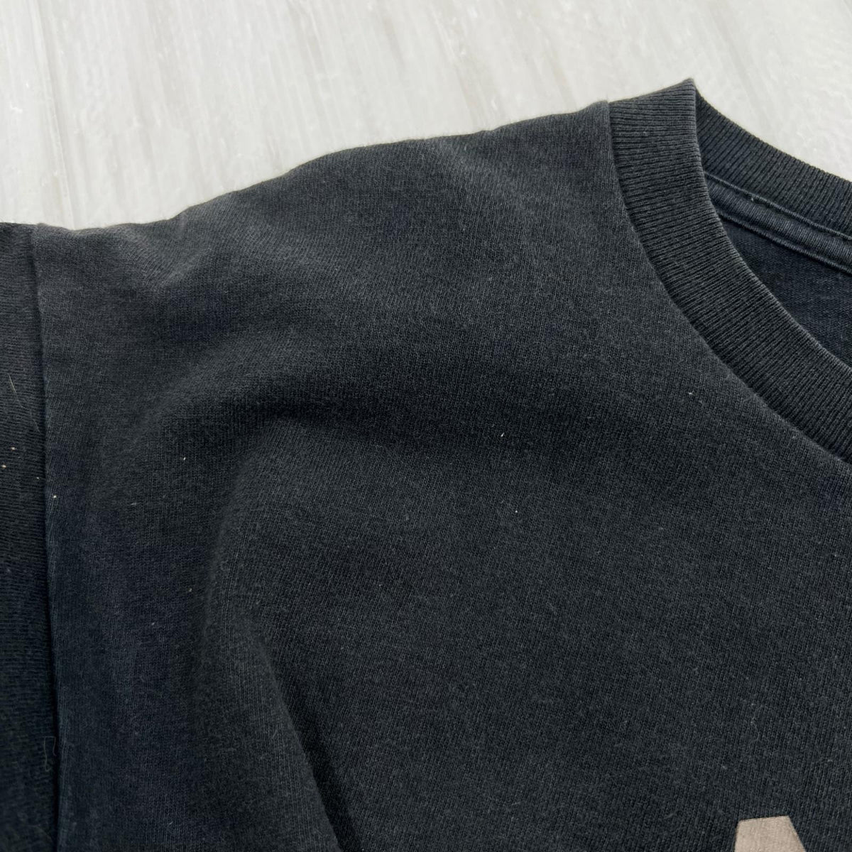 半袖Ｔシャツ ｶﾓ柄ﾌﾟﾘﾝﾄ 黒 (L) L ブラック