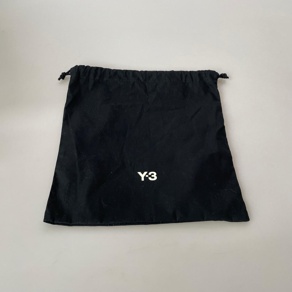 ショルダーバッグ Y-3 CL SACOCHE IY4075 ブラック