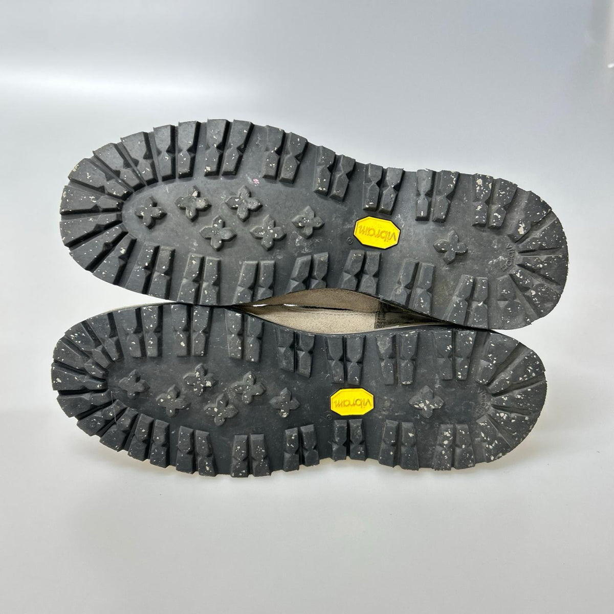 ブーツ NEW BALANCE GORE-TEX LIGHT PIONEER（US9)