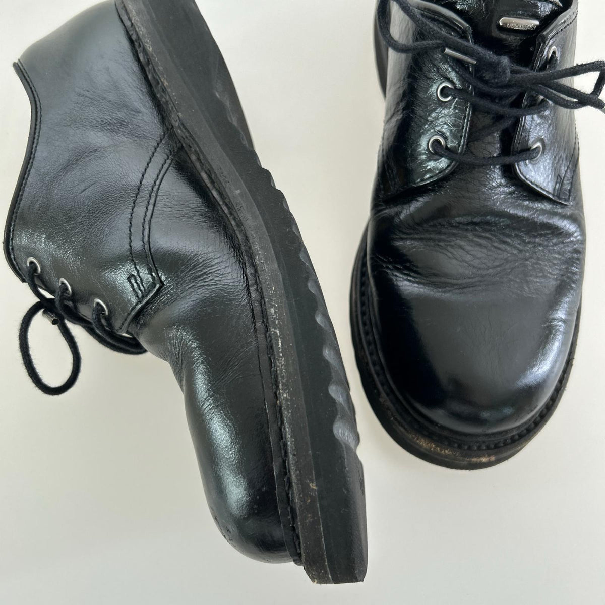 シューズ Our Legacy Trampler Shoe Cracked Patent Leather 42 ﾌﾞﾗｯｸ
