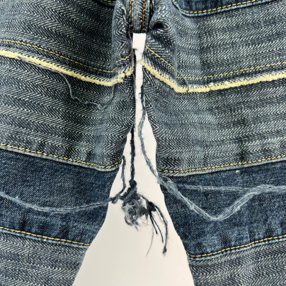デニムパンツ KINKY JEANS ｽｸﾗｯﾁﾌﾚｱﾃﾞﾆﾑ (30) 30 ネイビー