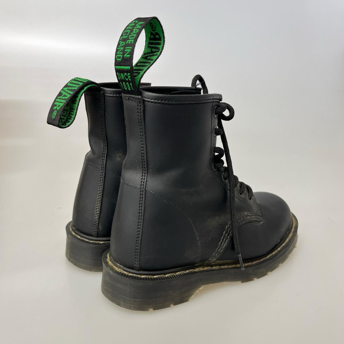 ブーツ Black Greasy 8 Eye Derby (US4) ブラック