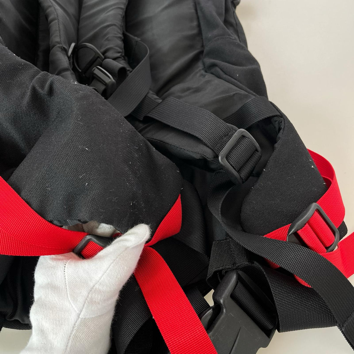リュック・デイパック ACG KARST40 赤 レッド