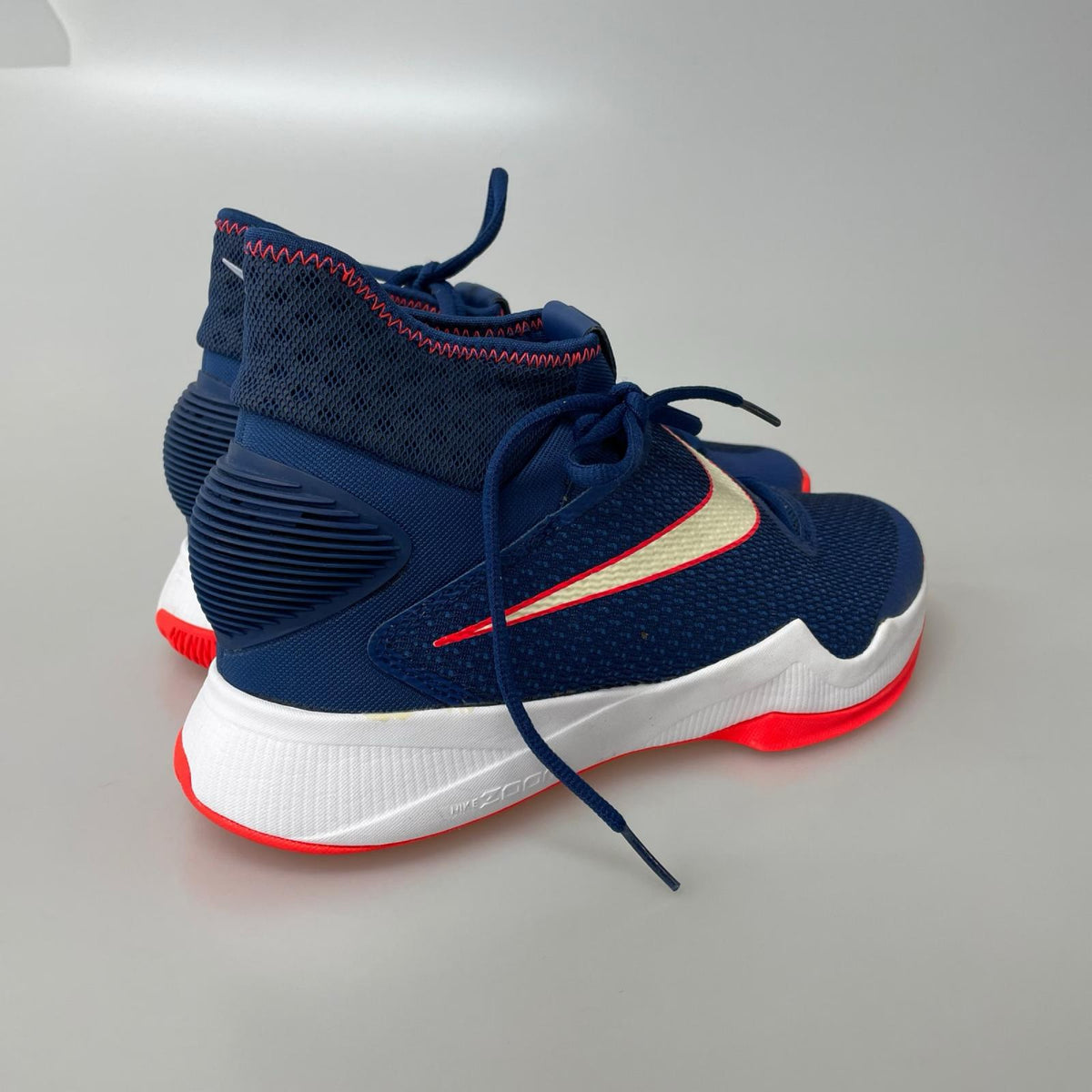 スニーカー Zoom HyperRev ﾊｲｶｯﾄｽﾆｰｶｰ ﾈｲﾋﾞｰ 27cm (US9 UK8 1/2 EU44) ネイビー