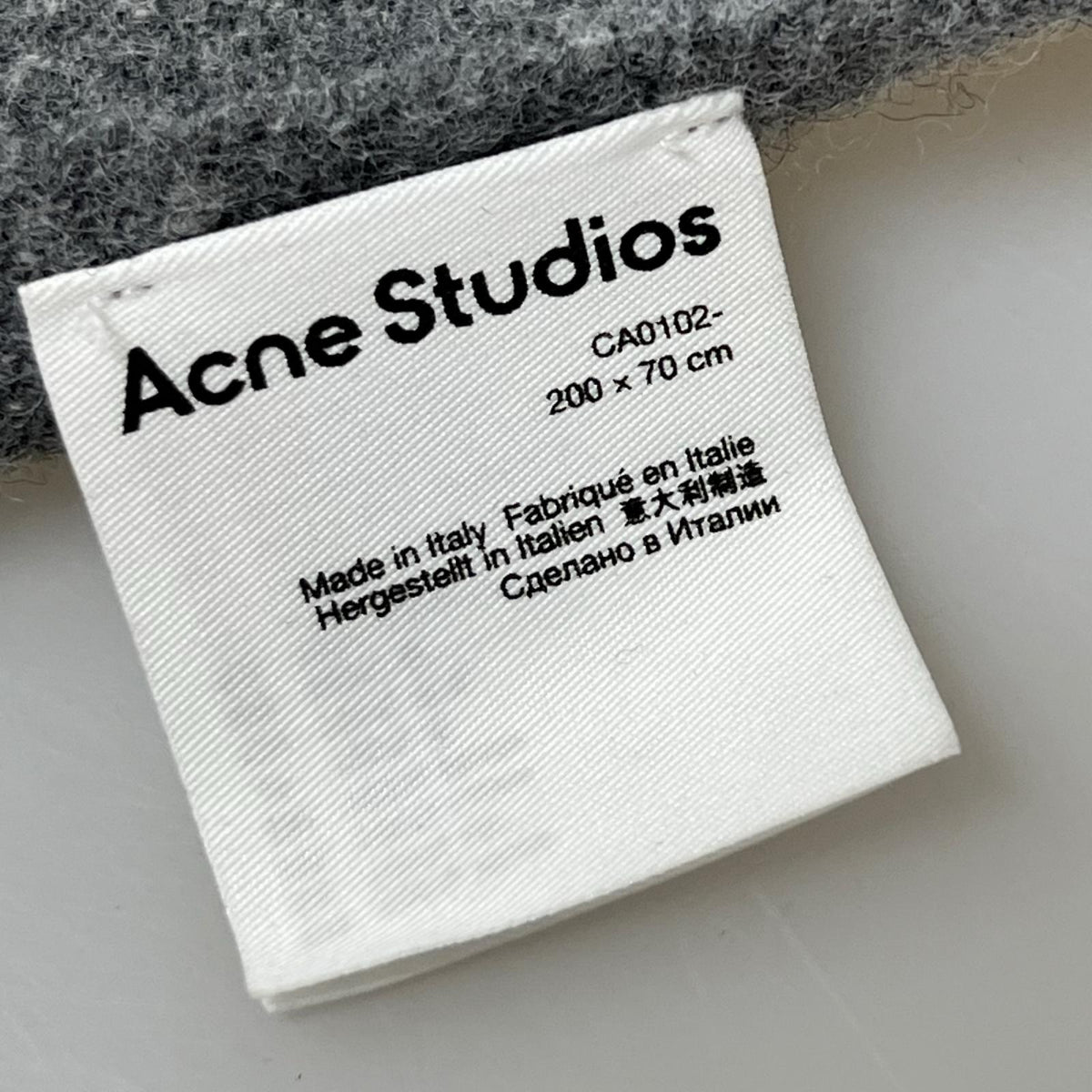 その他アクセサリー Acne Studios ﾌﾘﾝｼﾞｳｰﾙｽｶｰﾌ CA0102 ｸﾞﾚｰ グレー