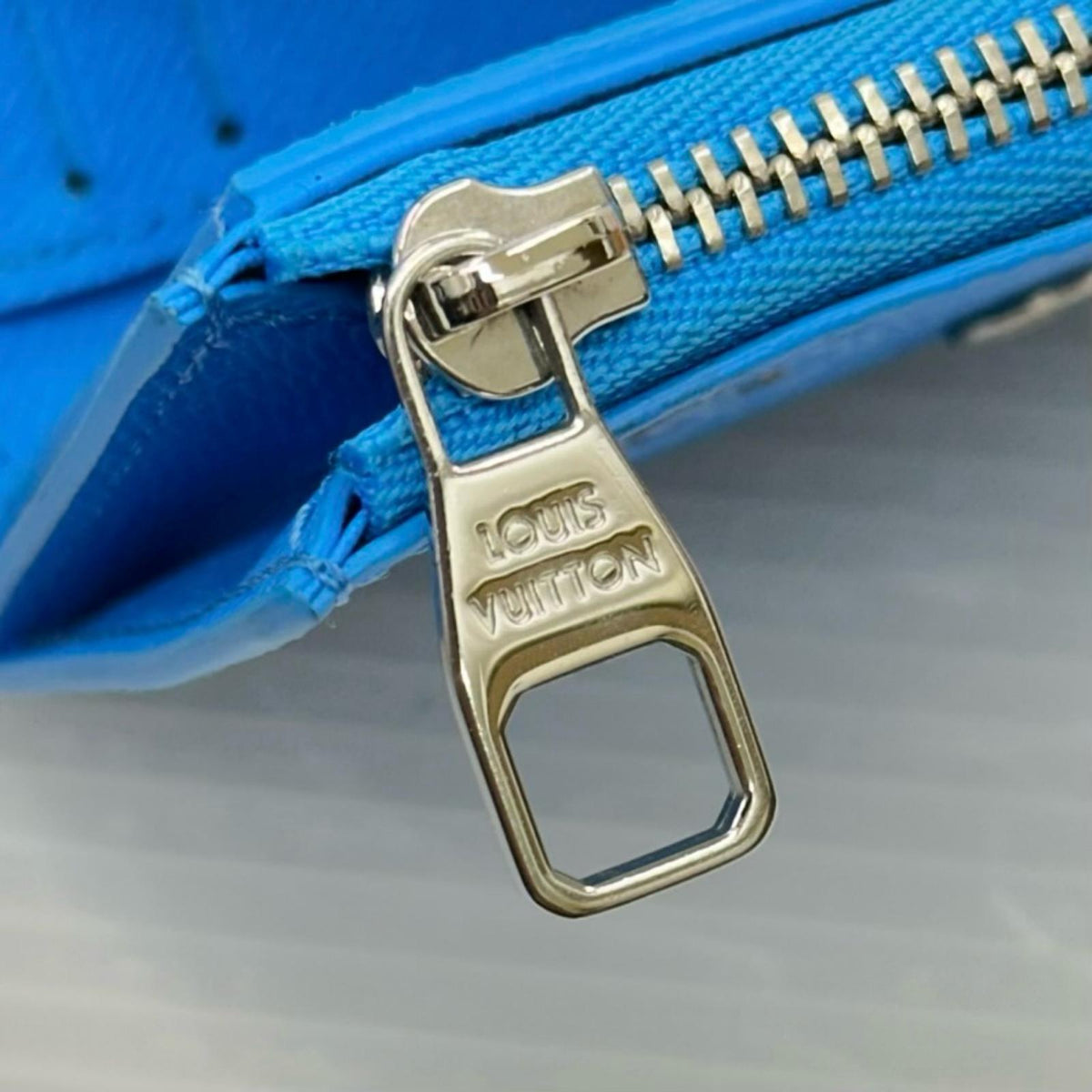 LV ﾓﾉｸﾞﾗﾑｽﾎﾟｰﾂ＆ﾚｼﾞｬｰ M29505
