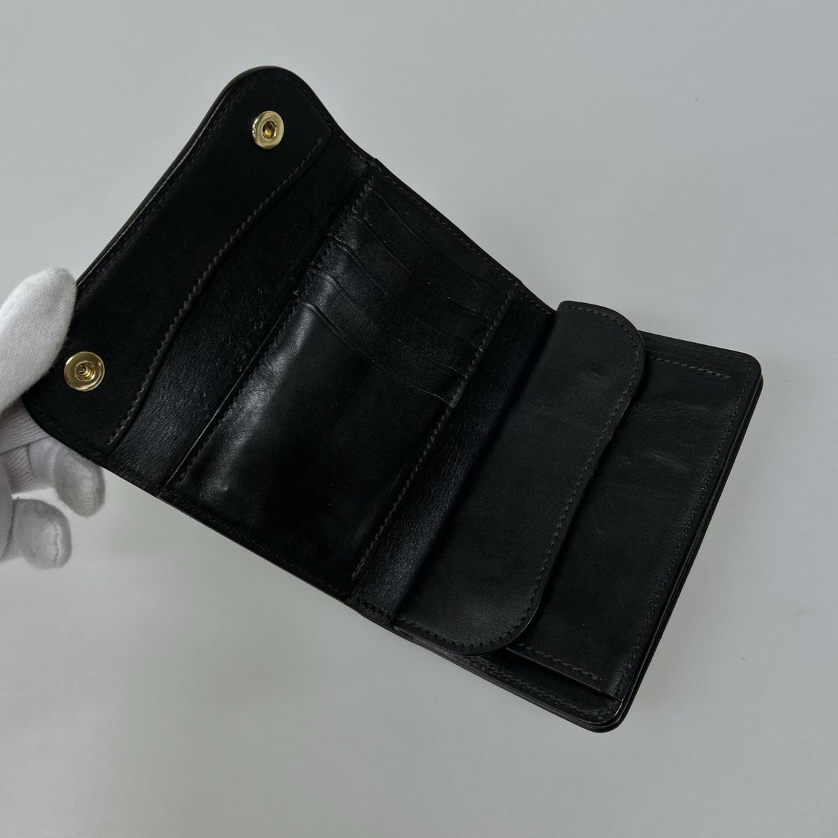 コンパクトウォレット WILDSWANS ﾚｻﾞｰ ｺﾝﾊﾟｸﾄｳｫﾚｯﾄ ブラック