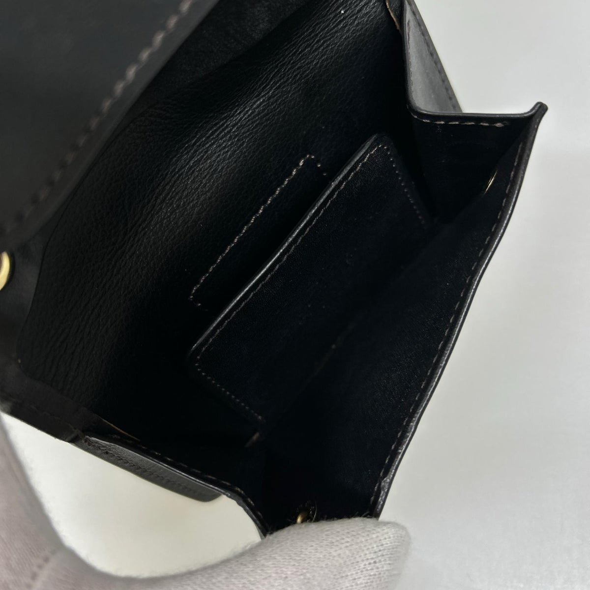 コンパクトウォレット WILDSWANS ﾚｻﾞｰ ｺﾝﾊﾟｸﾄｳｫﾚｯﾄ ブラック