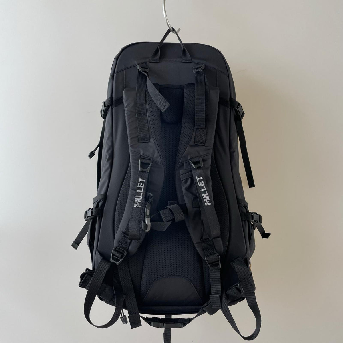 リュック・デイパック KULA 40 BLK MIS0629 ブラック