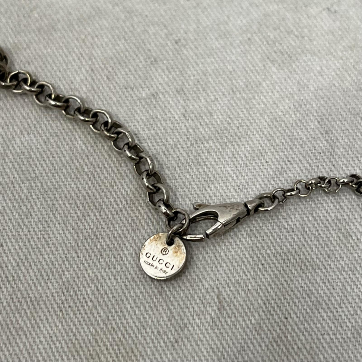 GUCCI ｲﾝﾀｰﾛｯｷﾝｸﾞG ﾈｯｸﾚｽ ｱﾗﾍﾞｽｸ ｼﾙﾊﾞｰ925