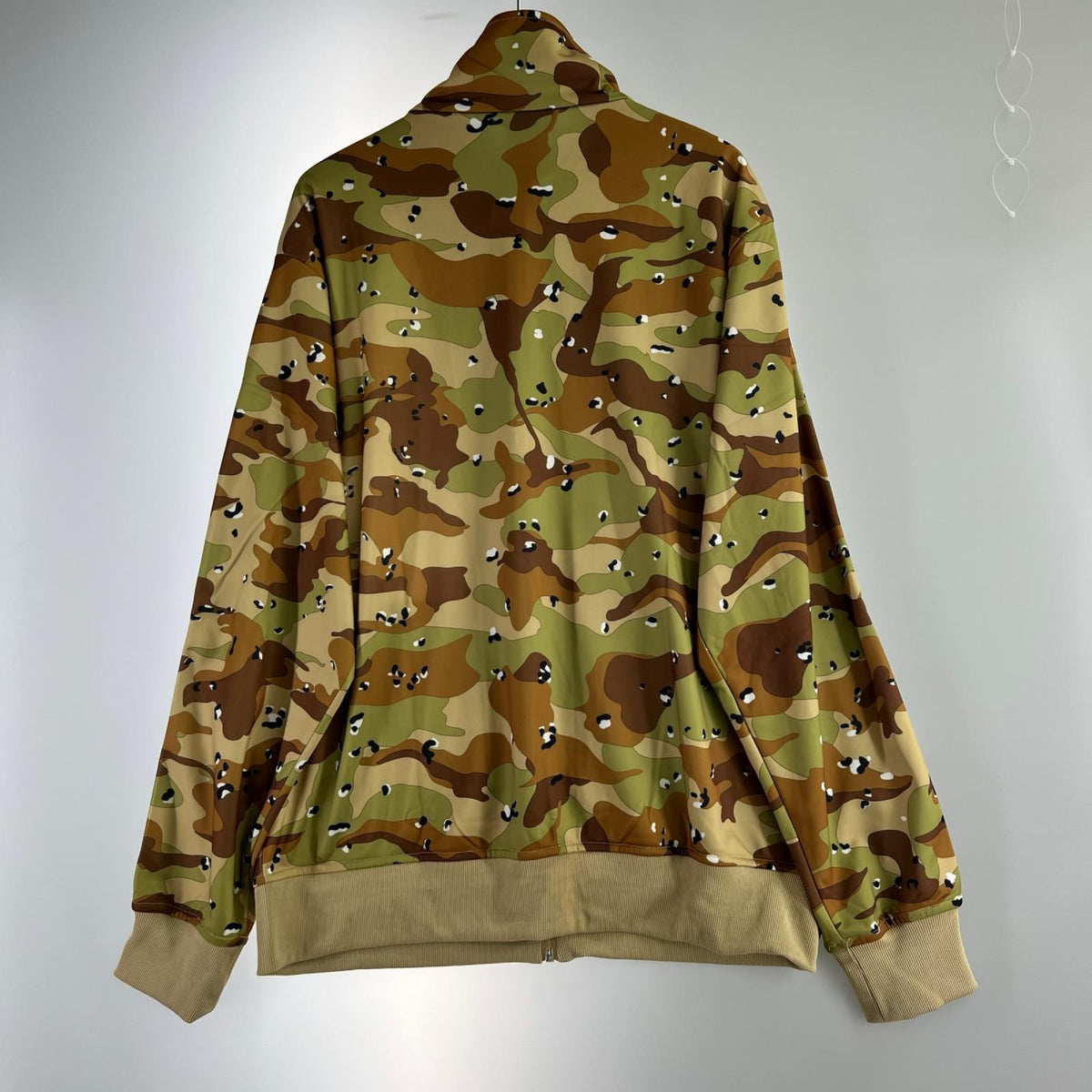 ジャケット adidas ﾄﾗｯｸｼﾞｬｹｯﾄ ﾃﾞｻﾞｰﾄｶﾓ 2XL