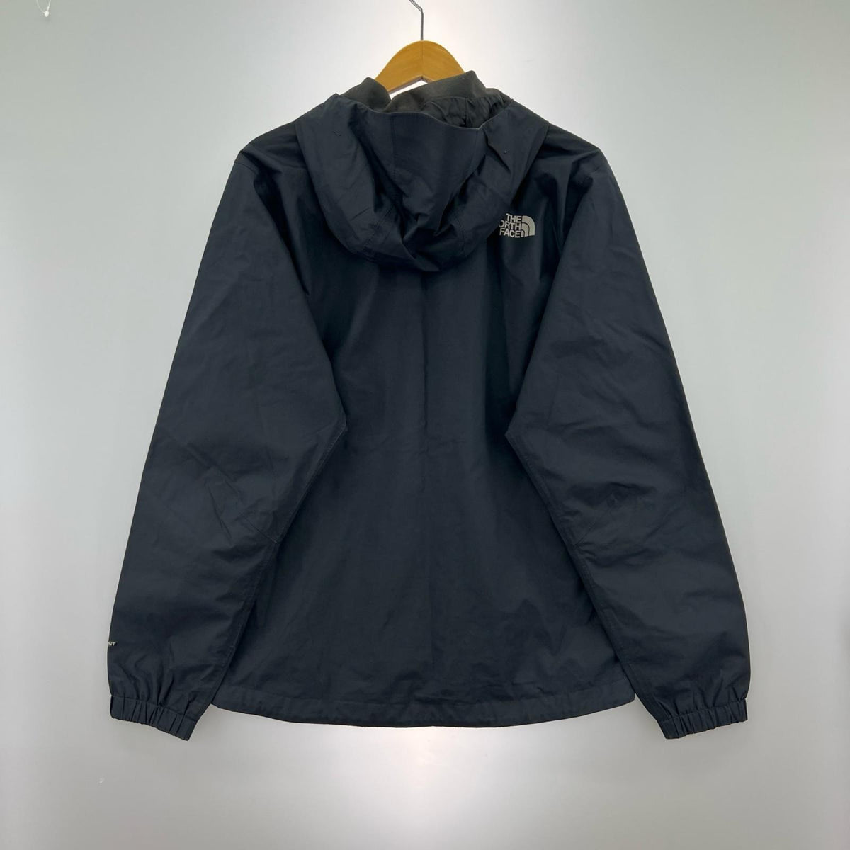 マウンテンパーカー DRYVENT 黒 ブラック