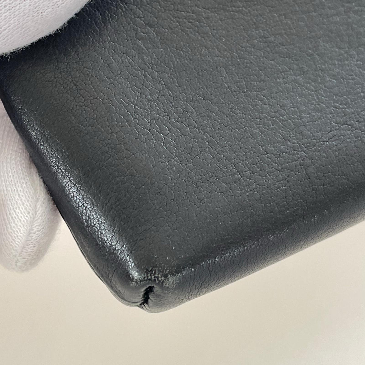 コンパクトウォレット L字ｺﾝﾊﾟｸﾄｳｫﾚｯﾄ　ﾚｻﾞｰ　黒 ブラック