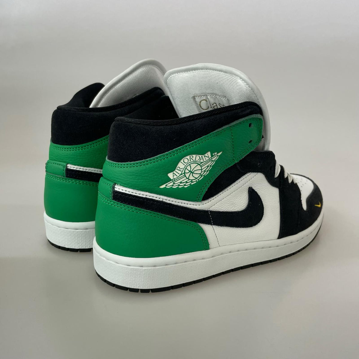 スニーカー Air Jordan 1 Mid SE Lucky Green 27.5cm 27.5cm (US9 1/2 UK9 EU45)