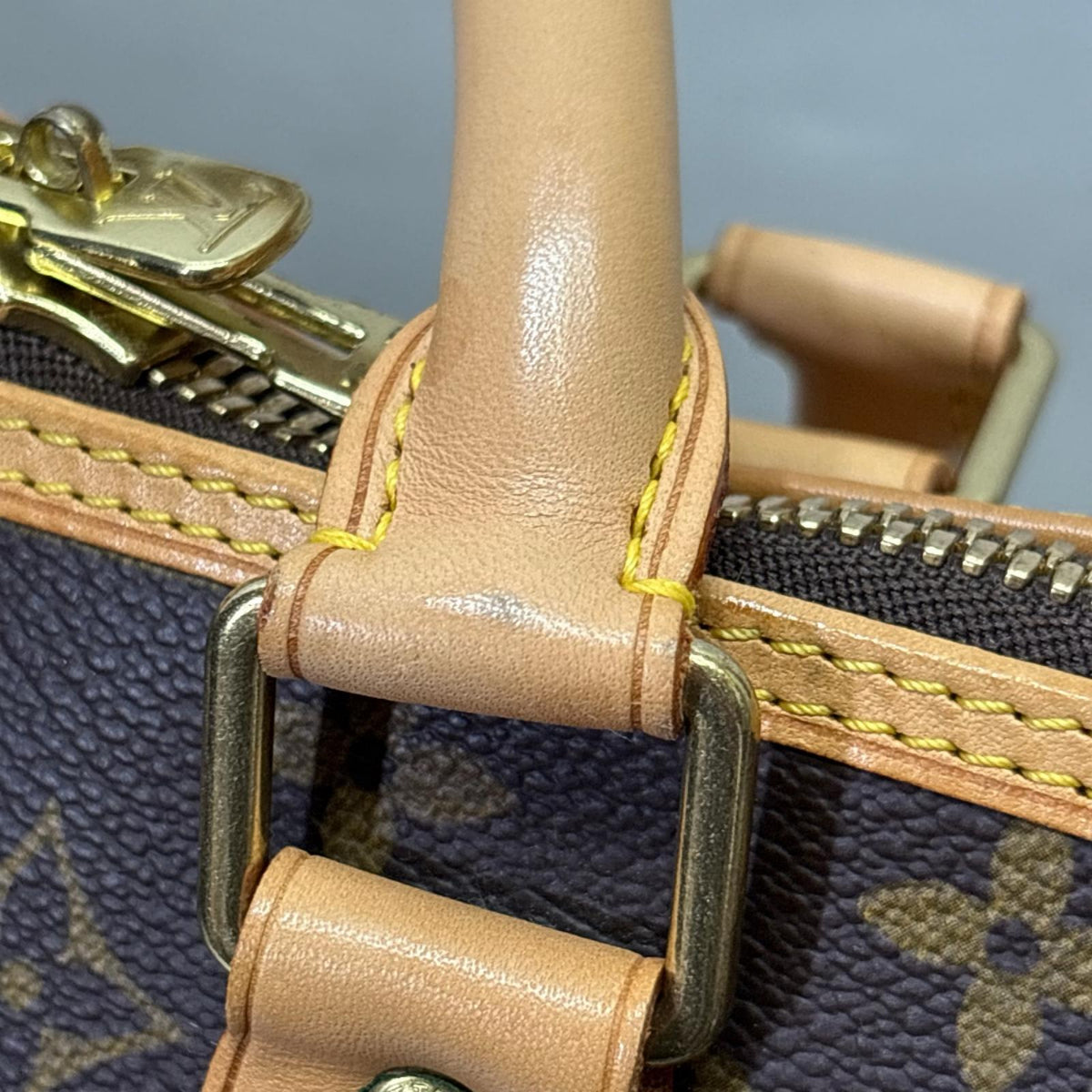 LV/ｱﾙﾏ・ｳﾞｫﾜﾔｰｼﾞｭ MM/M42228