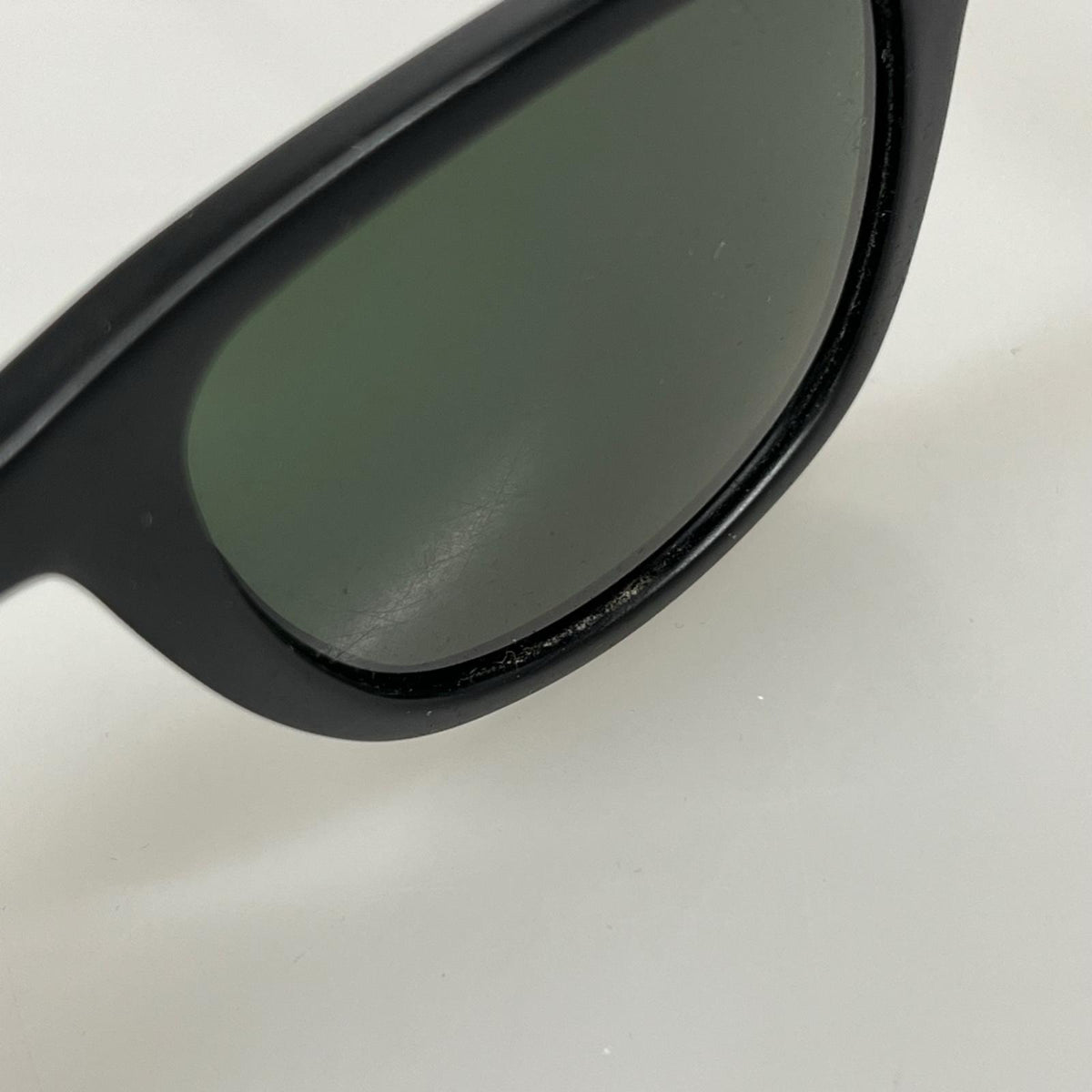 その他アクセサリー Wayfarer ブラック
