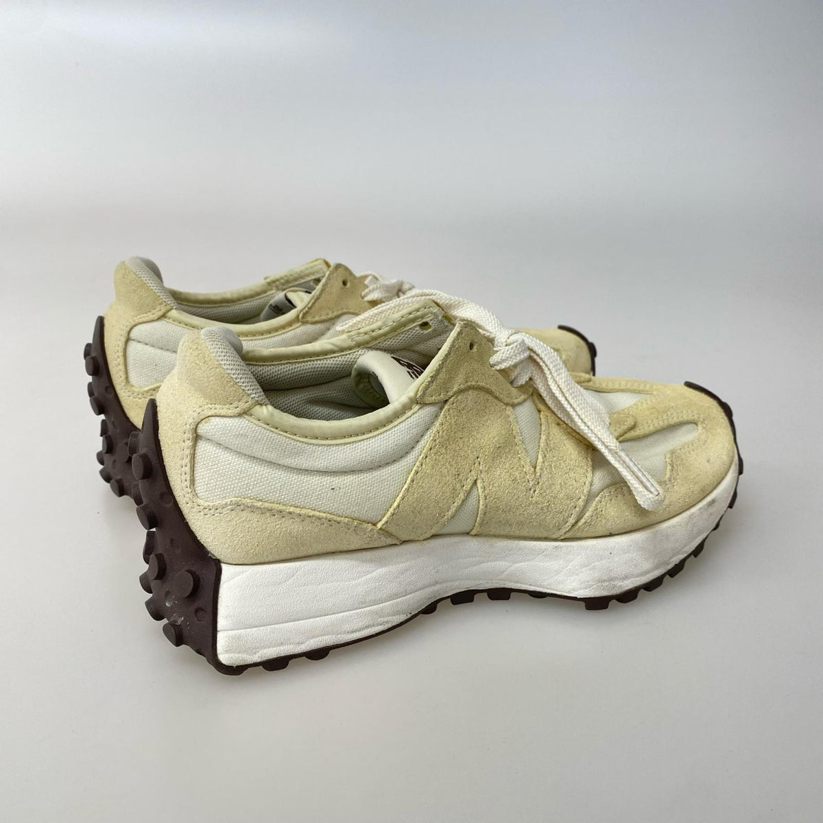 スニーカー WS327FB 黄 (23.0) 23cm (US5 UK4 1/2 EU36) ベージュ