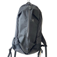 リュック・デイパック ARRO 22 BACKPACK/24016 ブラック