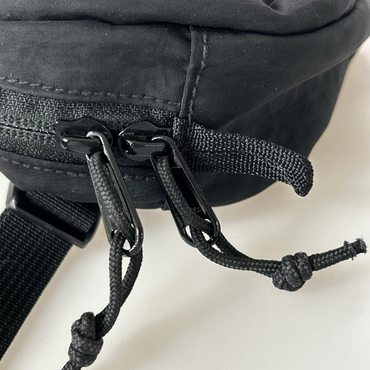 ボディバッグ WAIST BAG ブラック