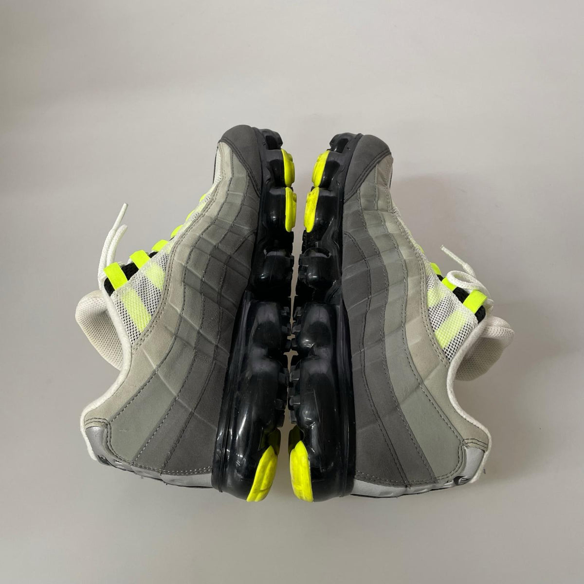 スニーカー AIR VAPORMAX 95 NEON 28cm (US10 UK9 1/2 EU46)