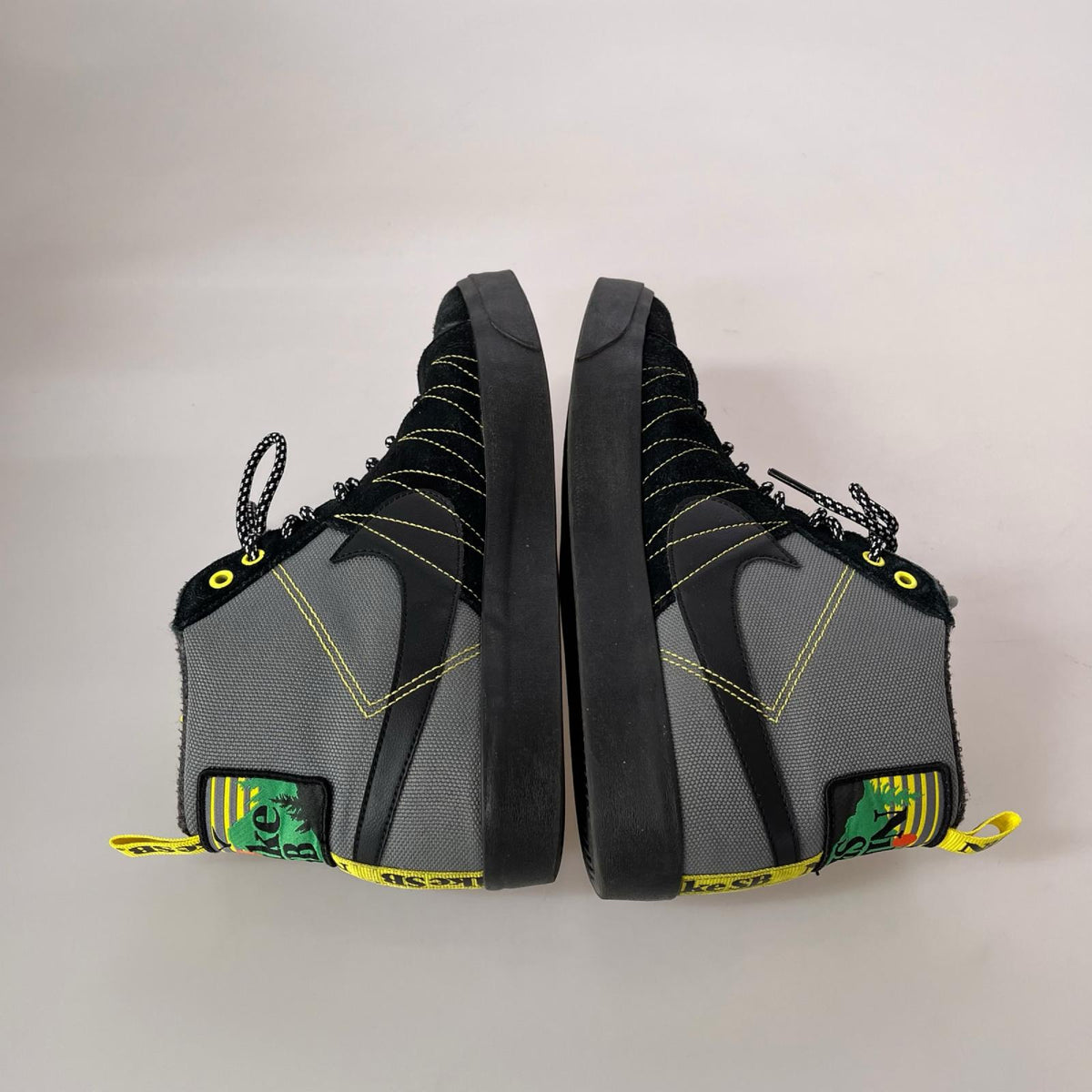 スニーカー ZOOM BLAZER MID PREMIUM DC8903-001（28cm） 28cm (US10 UK9 1/2 EU46)